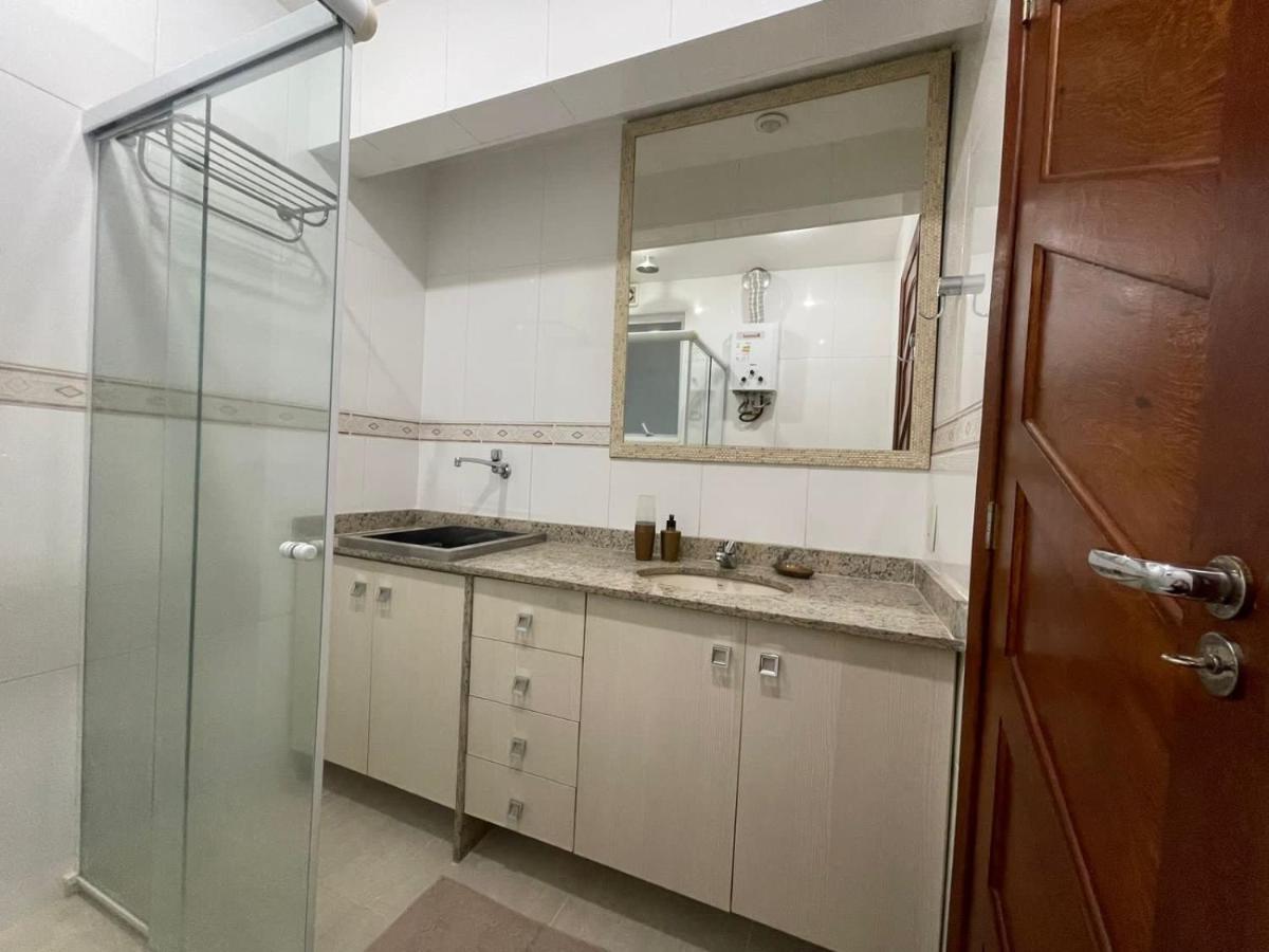 Copacabana Family Haven: 3min to the Shoreline - 5