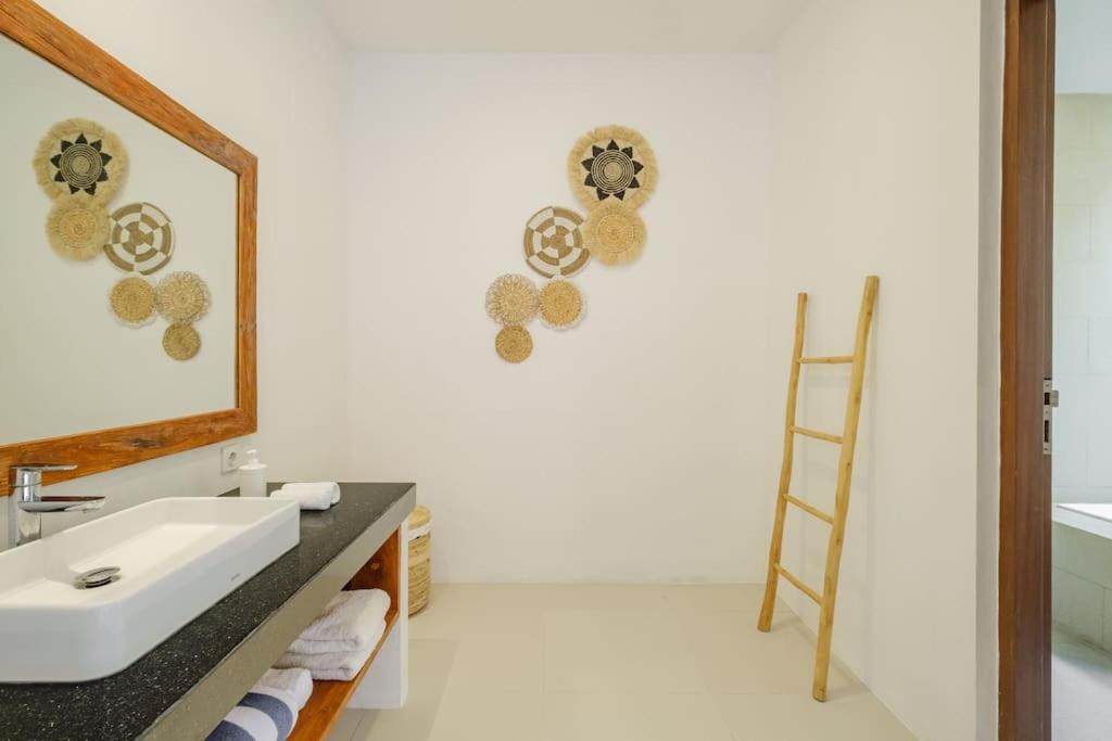 Villa Elaine Uluwatu By OriVista, 8 min padang padang beach - 3