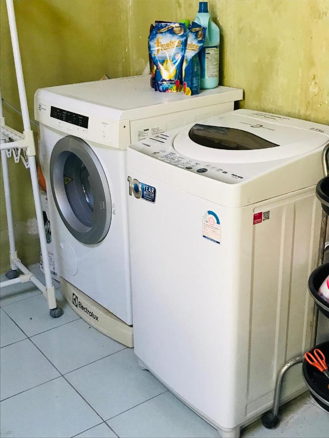 Master Bedroom with private bathroom and kitchen - 5