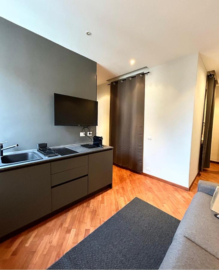 Sopi Vatican Suite Apartment - 5