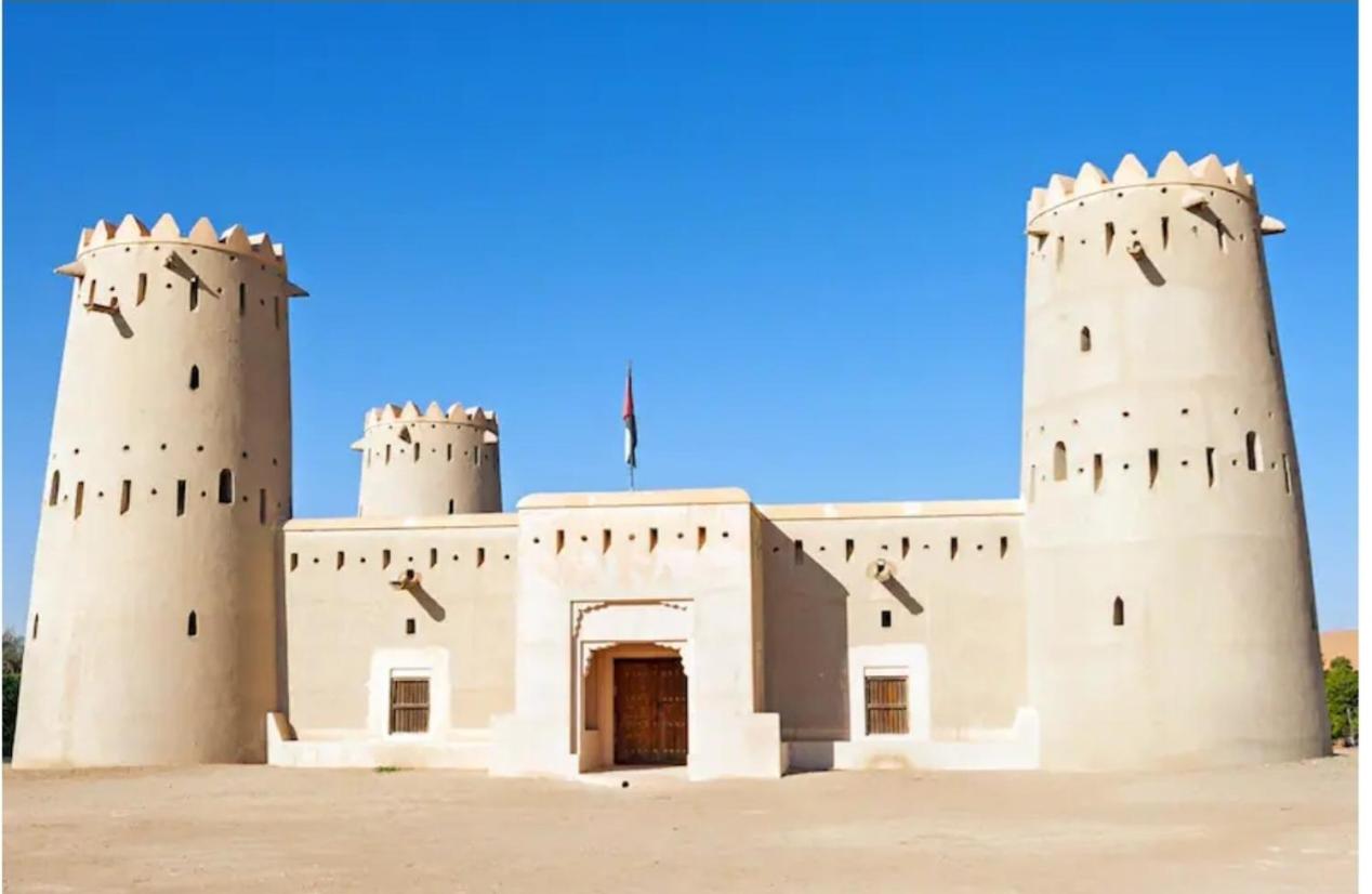 MBZ - Pleasant Tidy Room - 5