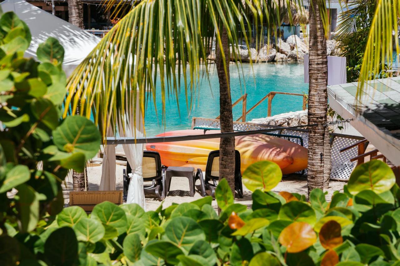 The Royal Sea Aquarium Resort photo