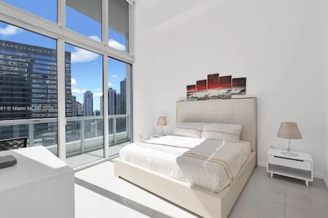 28th Floor Icon Brickell Penthouse with City Views - 2