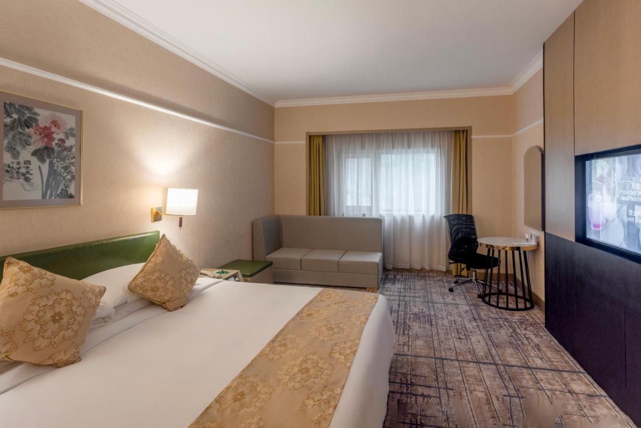 Metropark Lido Hotel Beijing photo