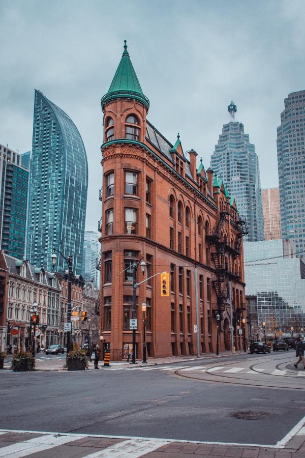 InterContinental Toronto Centre, an IHG Hotel photo
