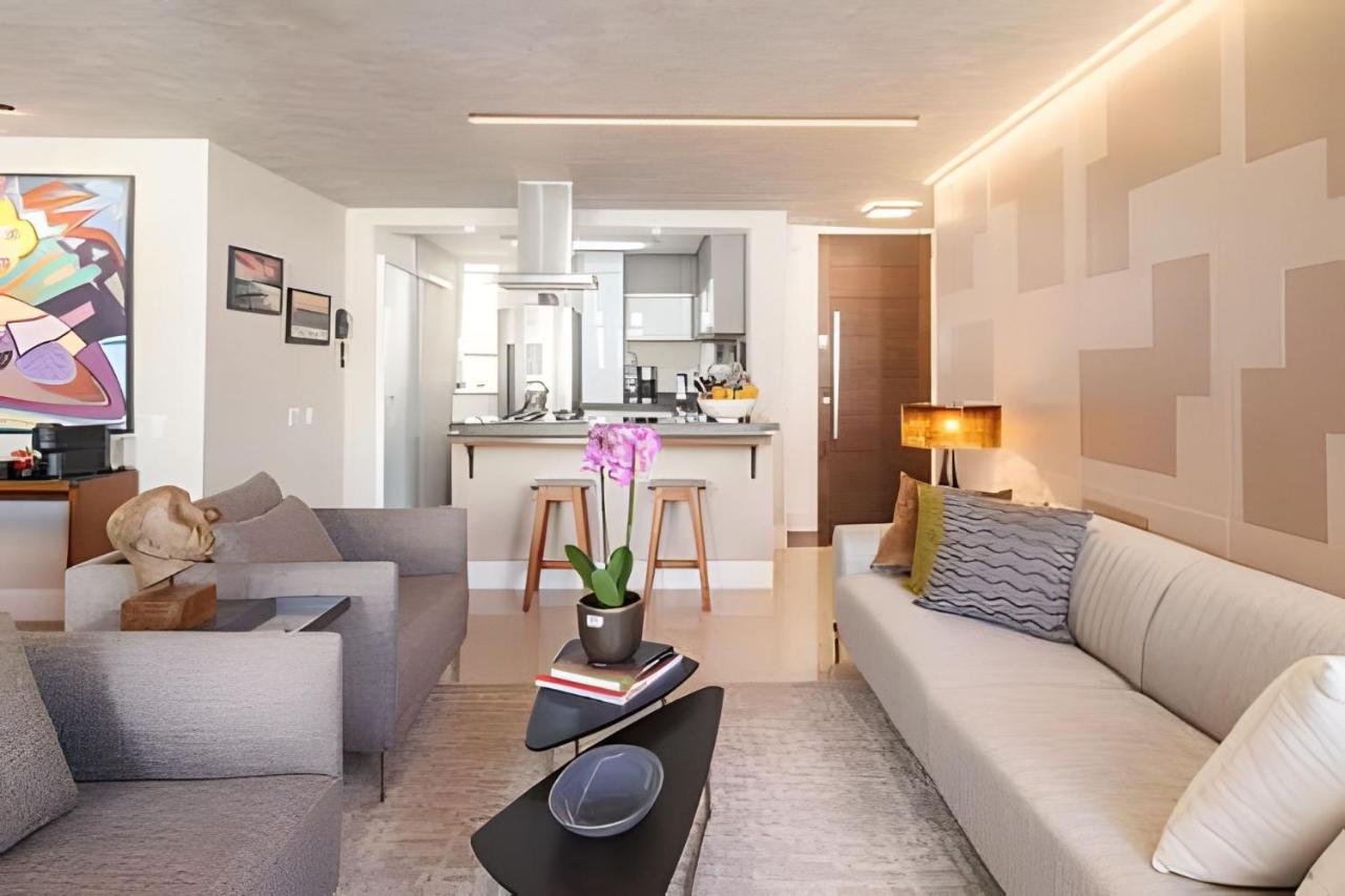 Conforto e Estilo • 3 Quartos em Copacabana