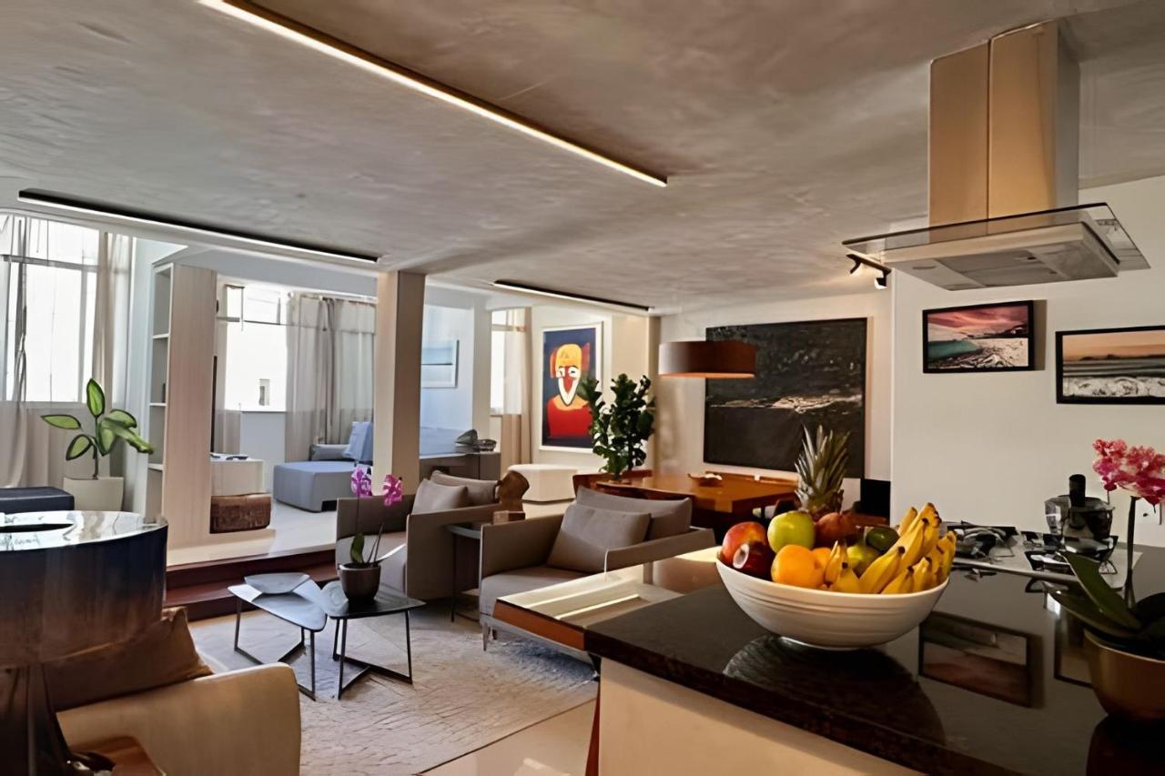 Conforto e Estilo • 3 Quartos em Copacabana - 4