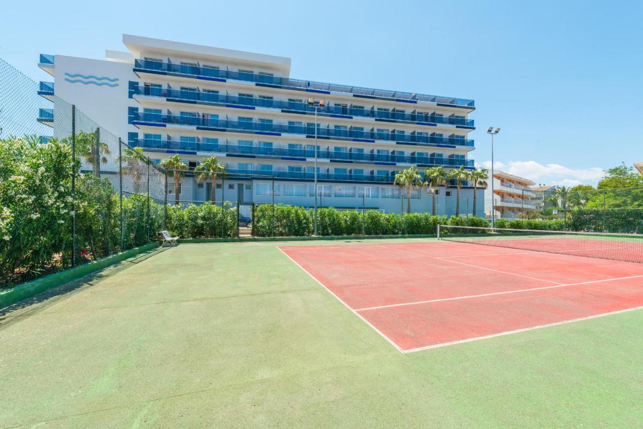 Tennis court: Hotel Vista Park