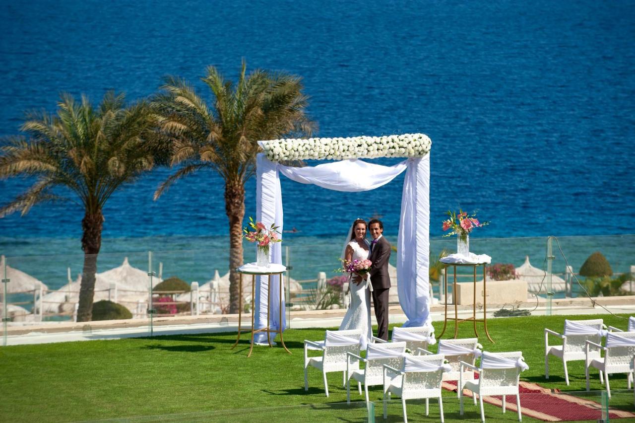 Sunrise Arabian Beach Resort photo