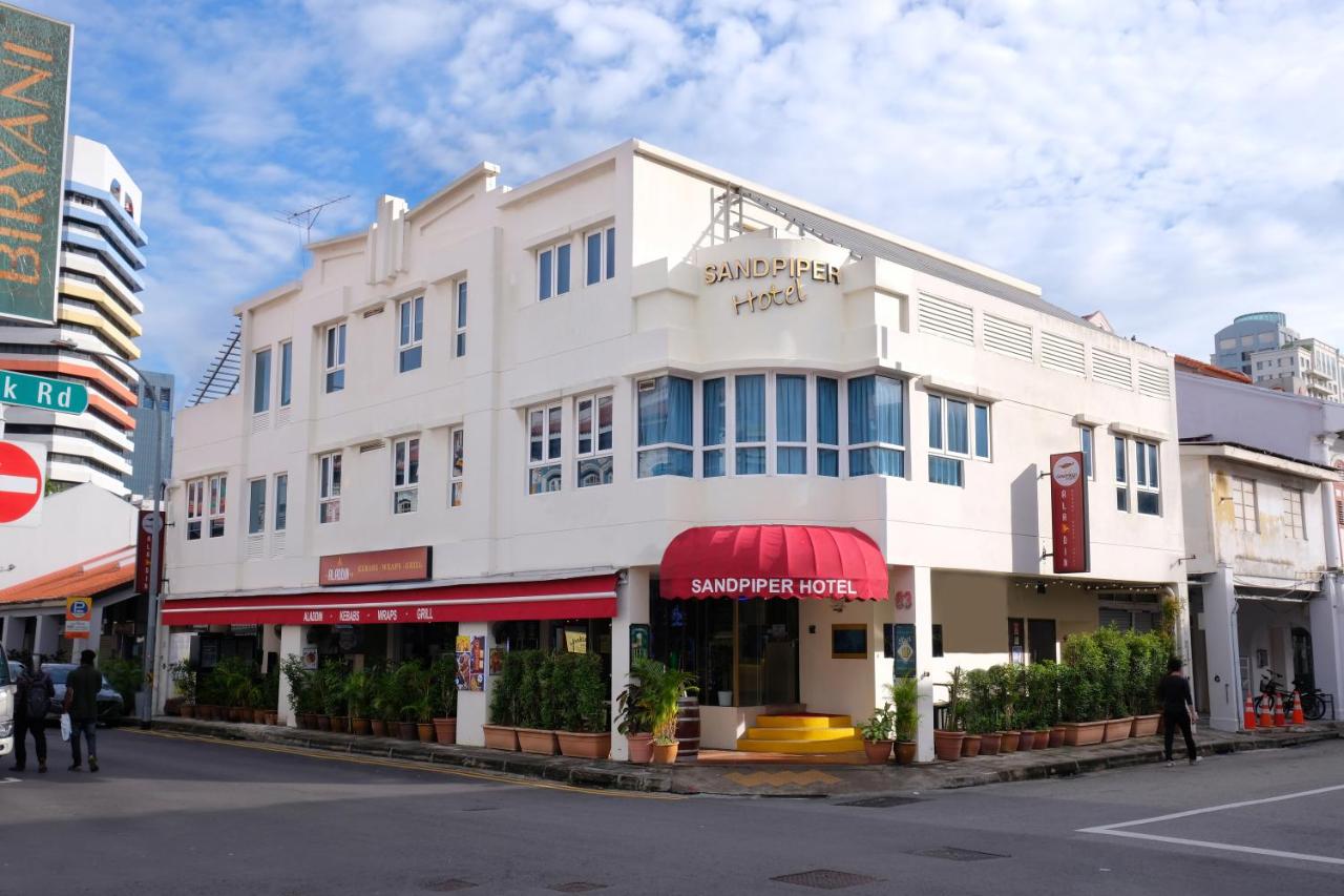 Single or Twin No Window Room With Sharing Bathroom and Toilet in Sandpiper Hotel - 5