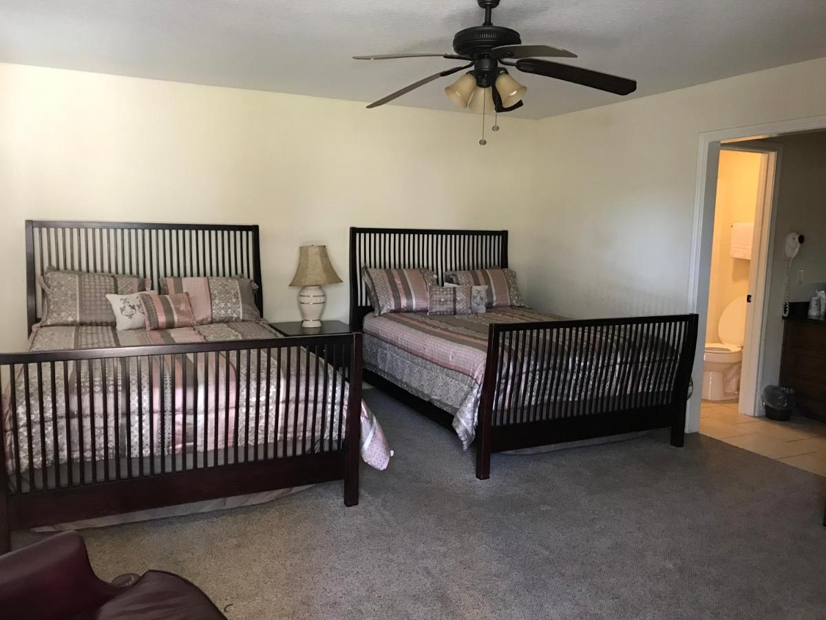 Columbia Motel — photo 20