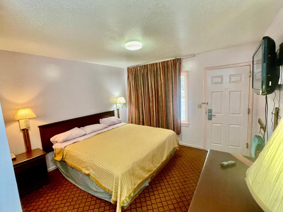 Imperial Motel — photo 8