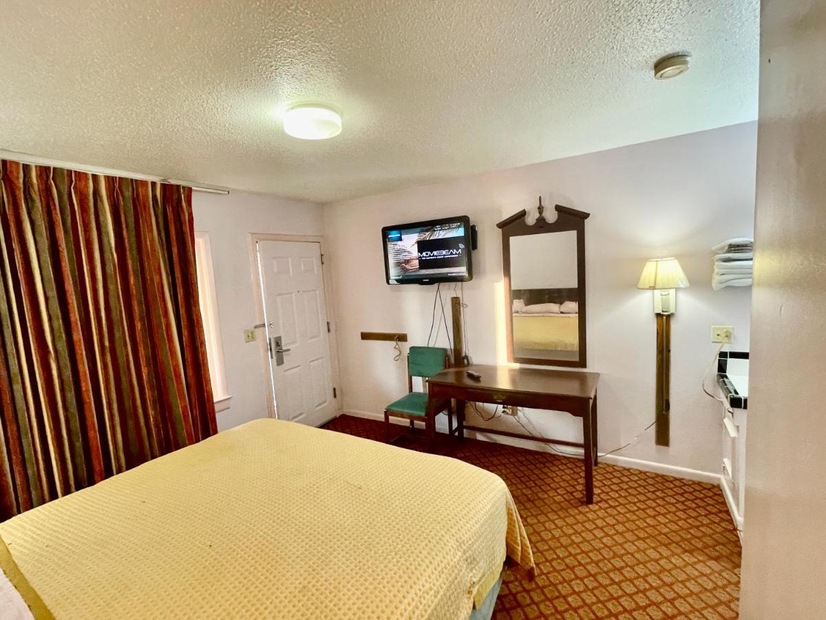 Imperial Motel — photo 17