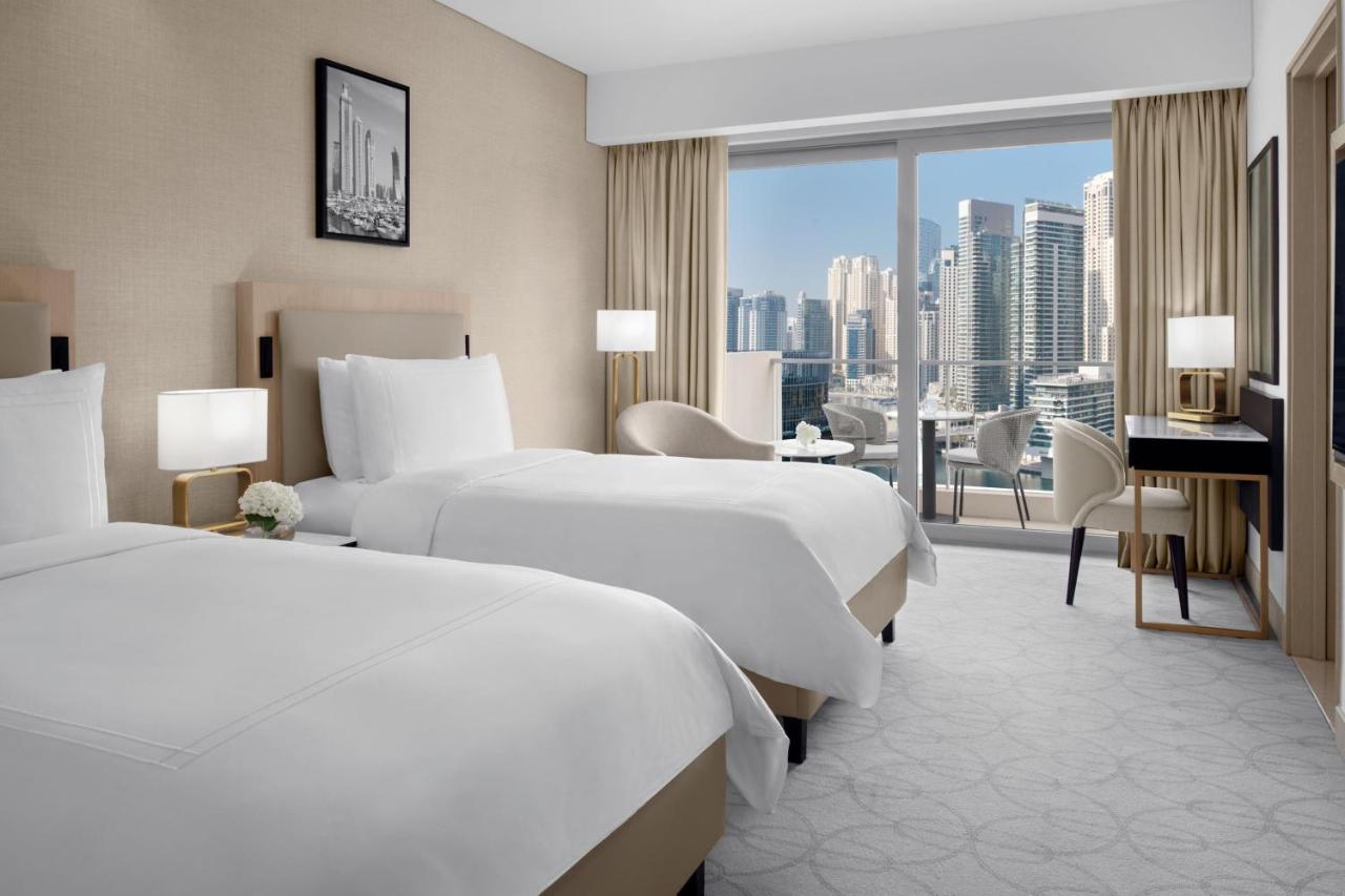 JW Marriott Hotel Marina photo