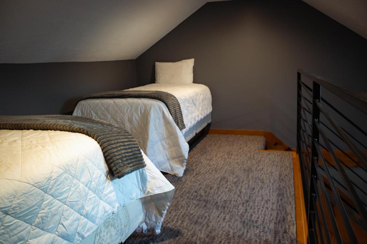 New England Inn & Lodge — photo 9