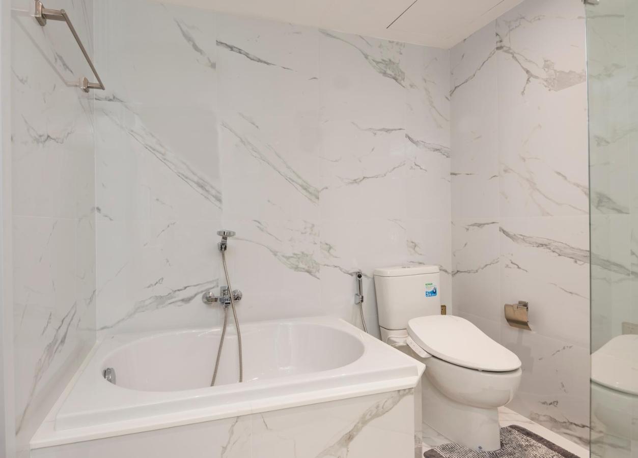 The Elite @ Thong Lor 25 - 2