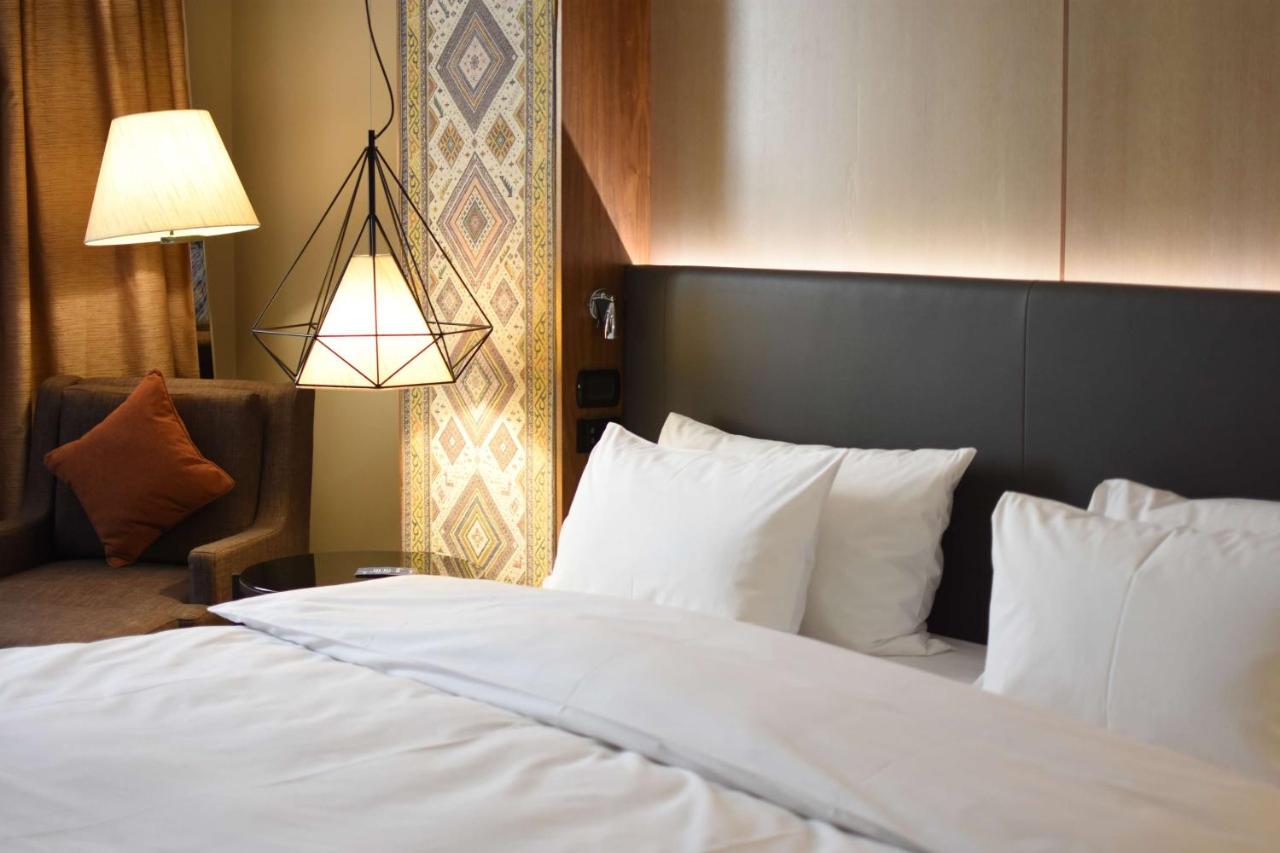 Radisson BLU Hotel Yerevan photo