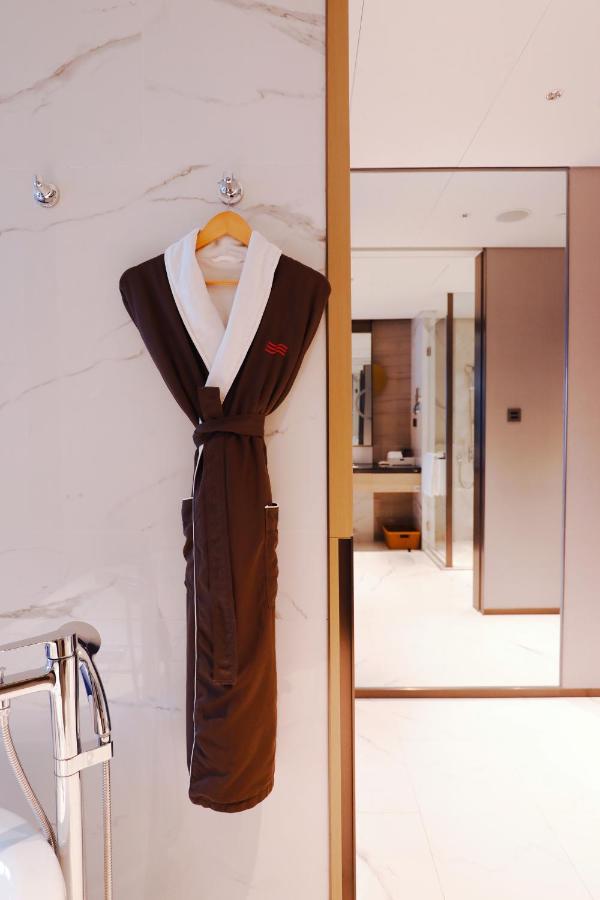 Crowne Plaza Foshan Nanhai, an IHG Hotel photo