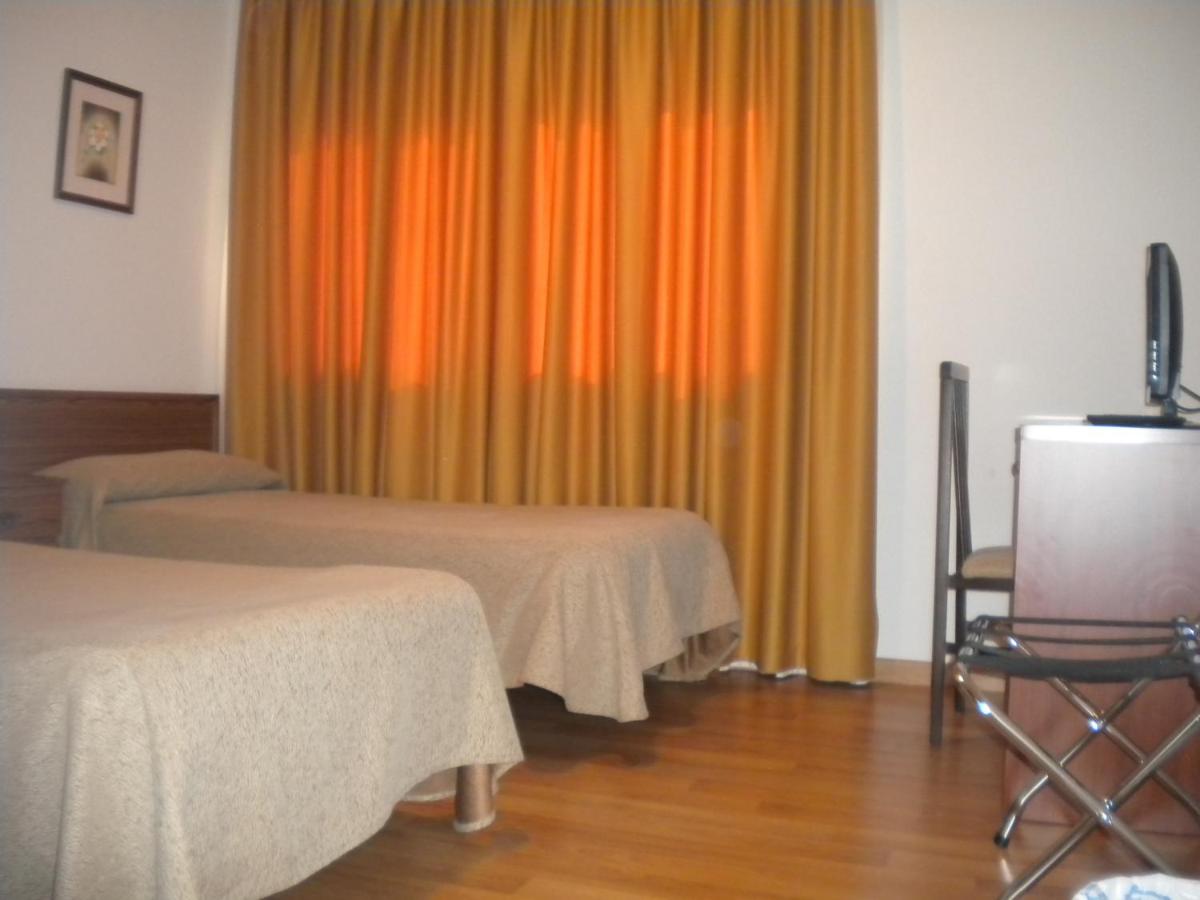 Hotel Camiño de Santiago (España Bembibre) - Booking.com