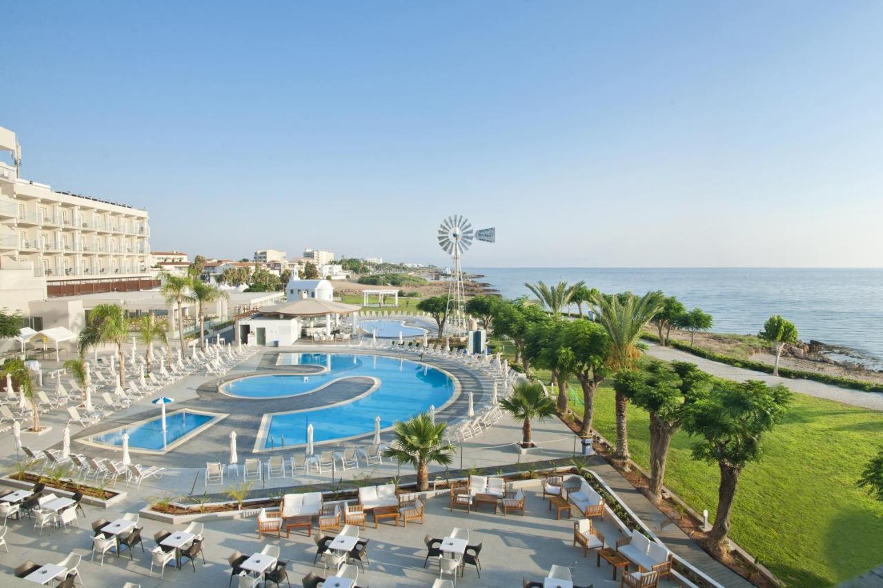 Pernera Beach Hotel photo
