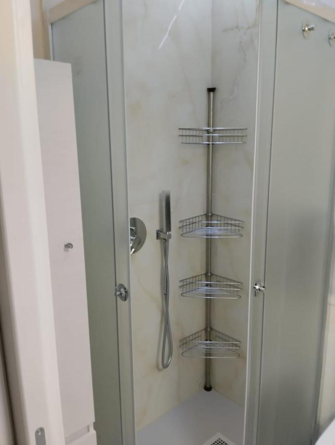 B&B LE TRE ISOLE - 3