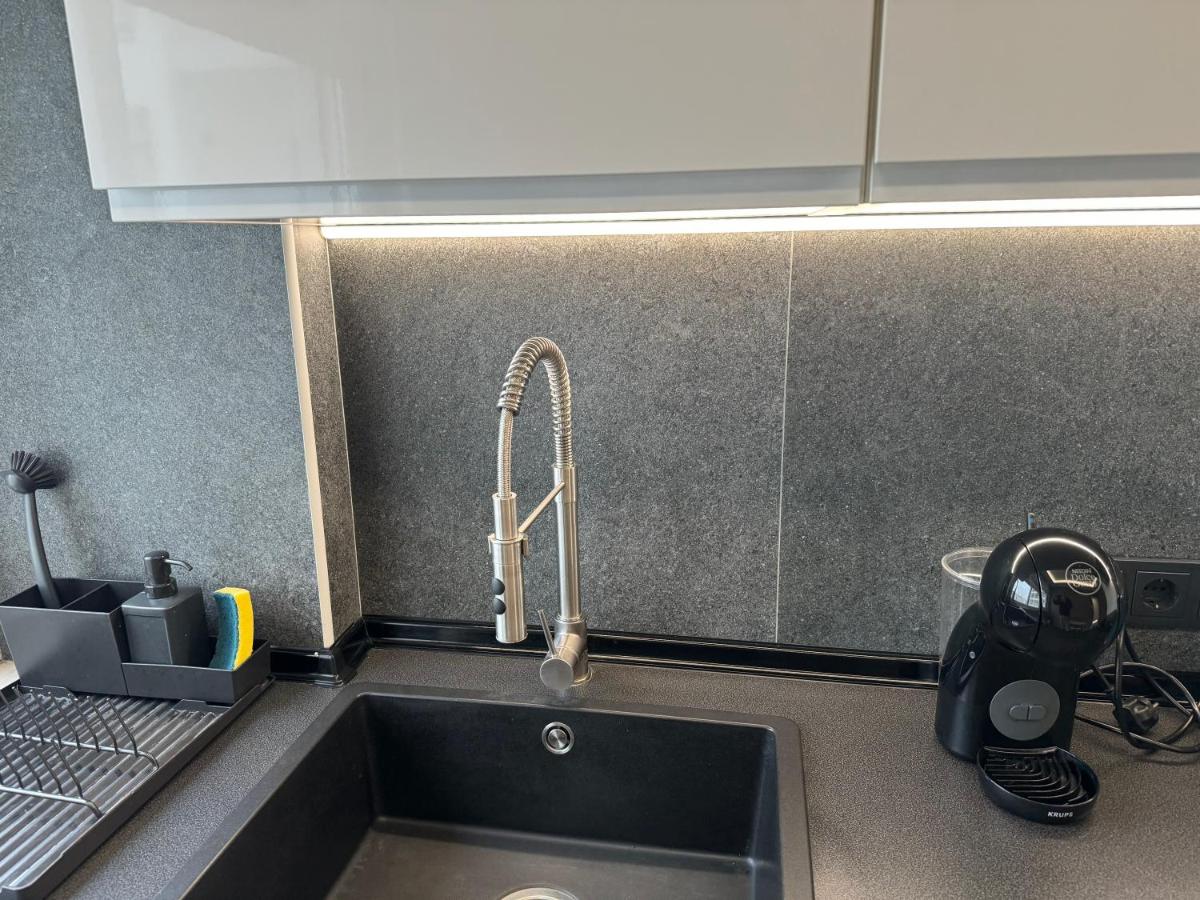 Apartment with a city and ocean view - 3