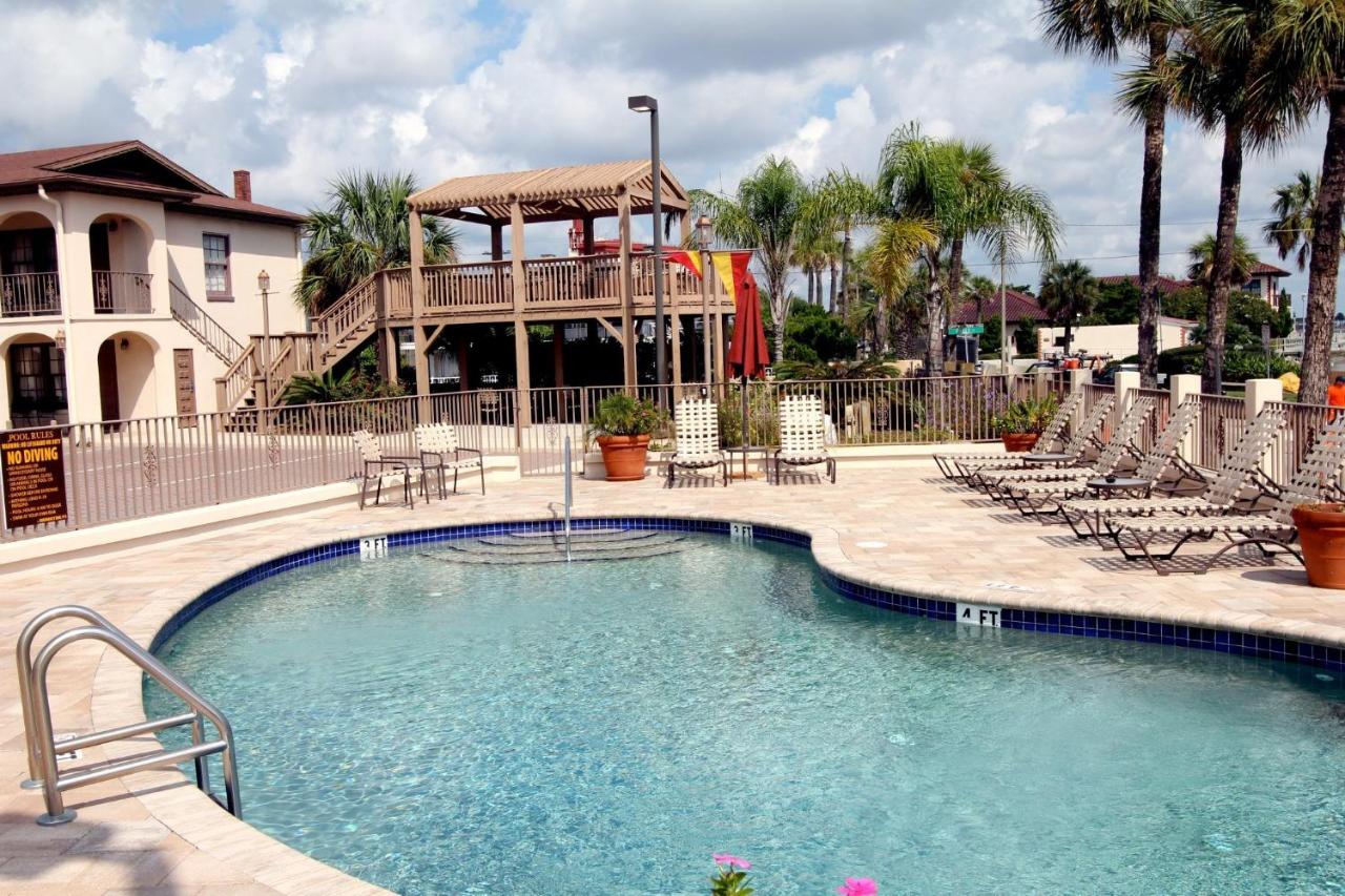 Bayfront Inn — photo 18