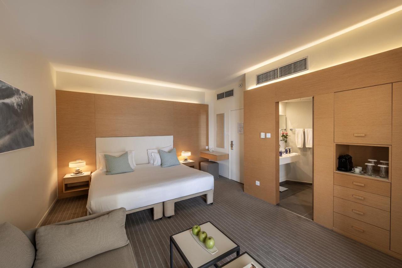 Capo Bay Hotel photo