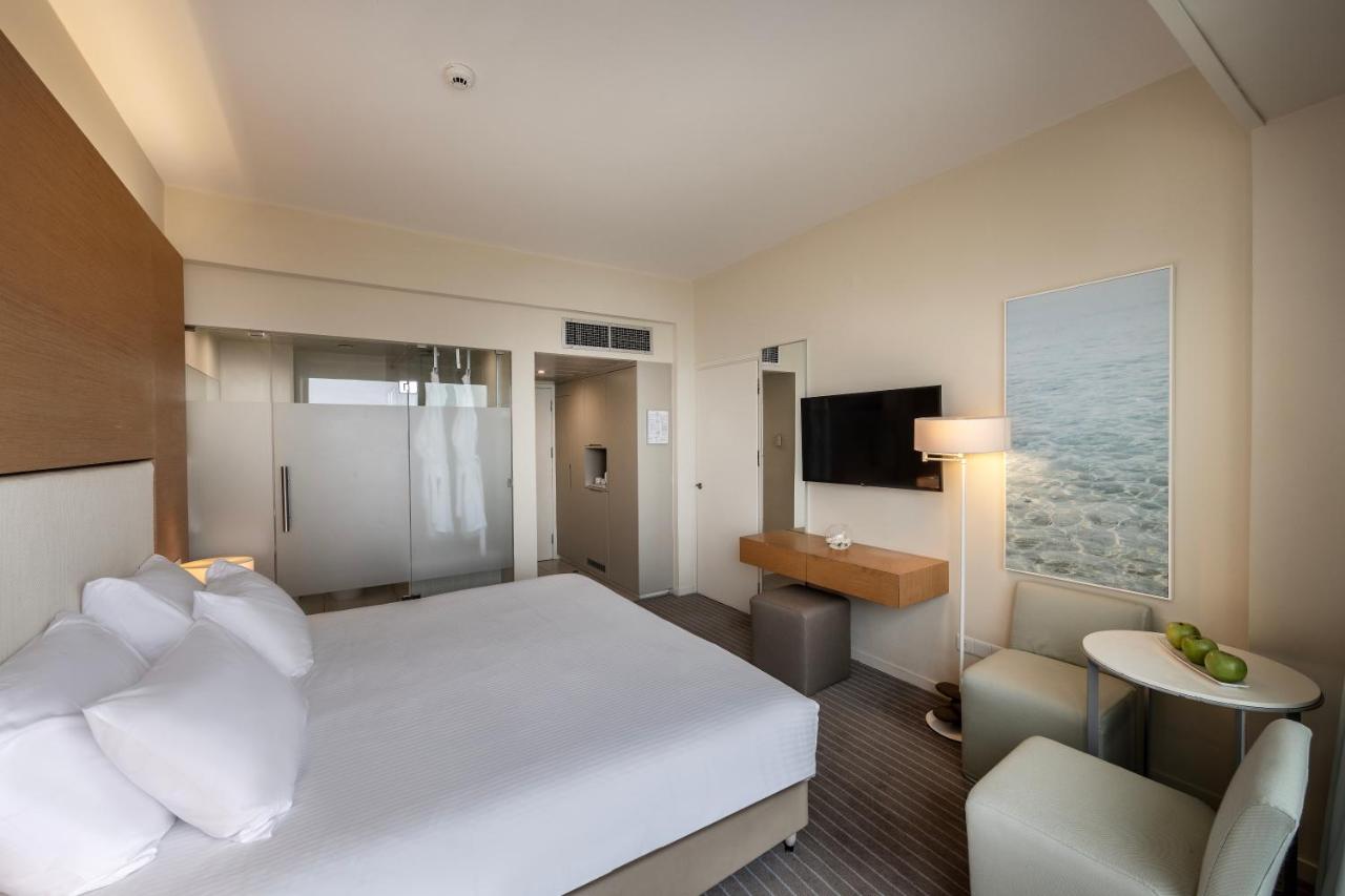 Capo Bay Hotel photo