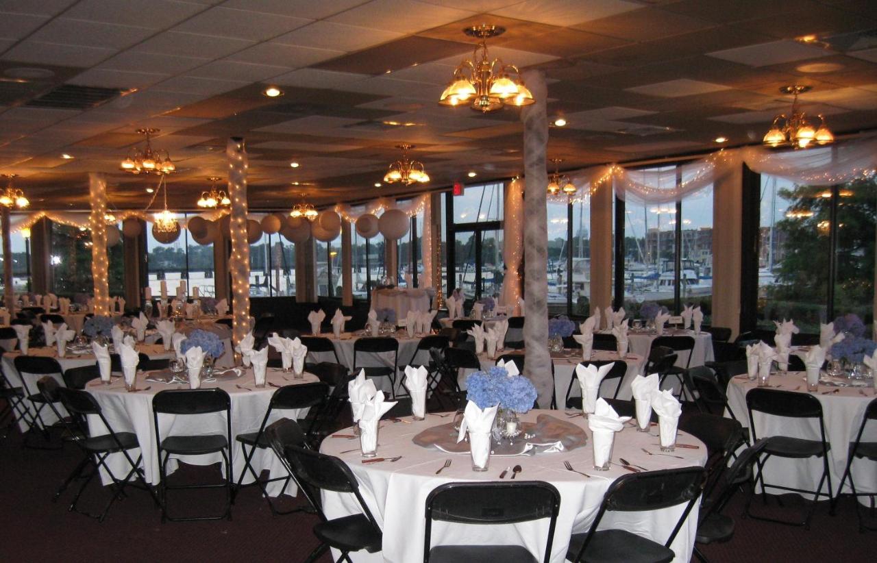 BridgePointe Hotel & Marina — photo 8
