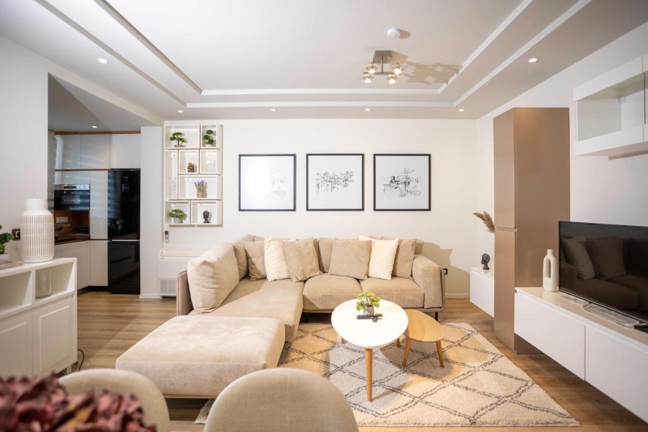 Lake Drive Rooms&Apartments photo