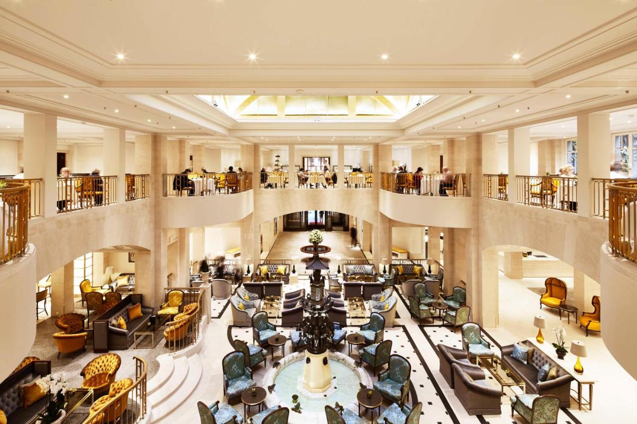 Hotel Adlon Kempinski Berlin photo
