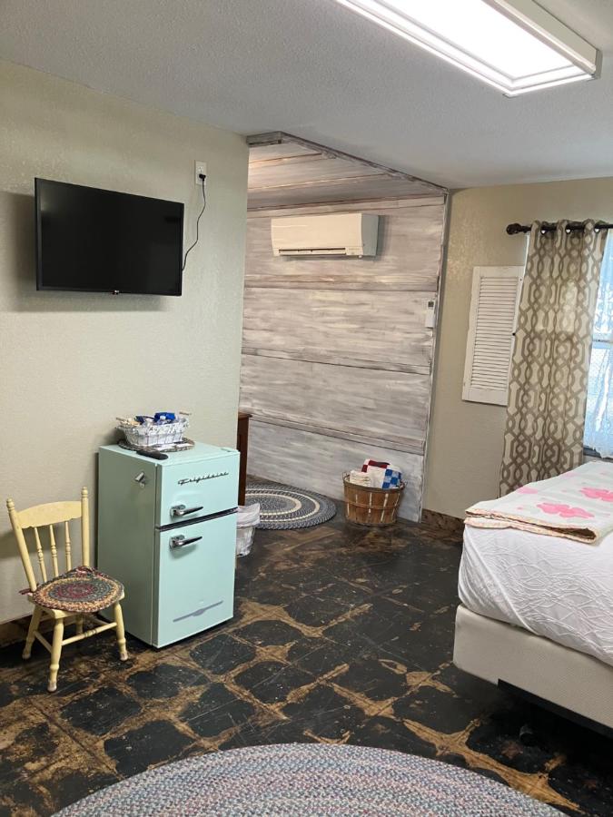 R & R LODGE — photo 15