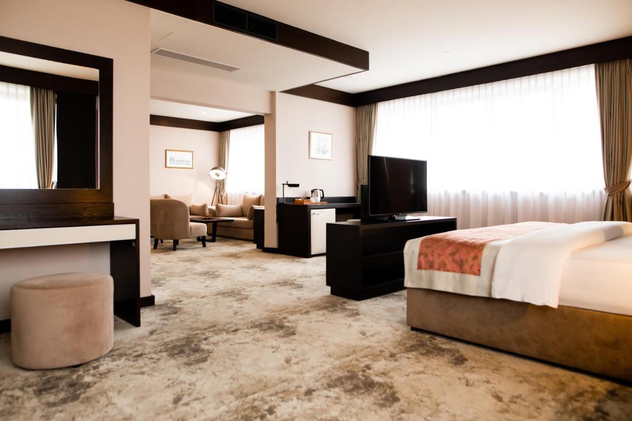Malak Regency Hotel photo