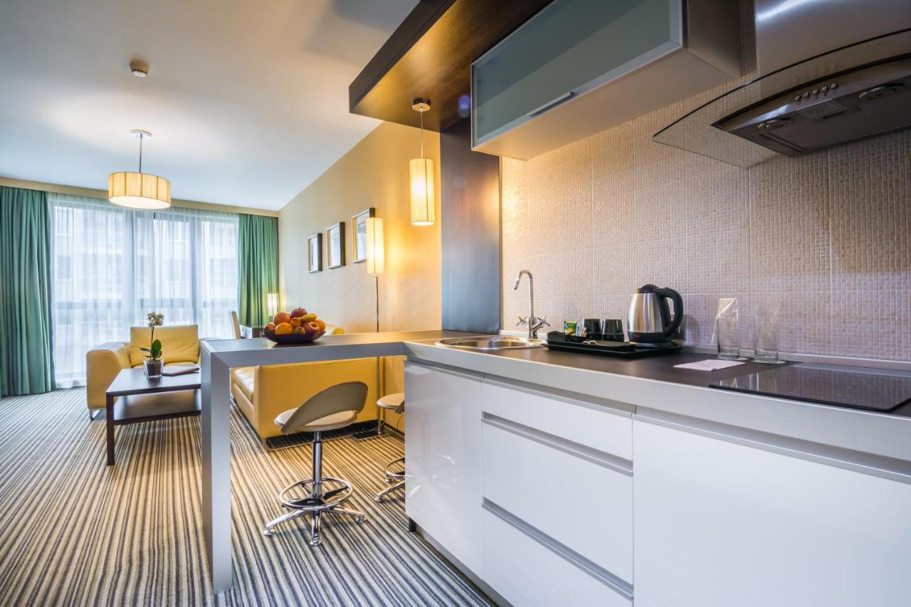 Best Western Plus Olives City Hotel - Free Parking photo