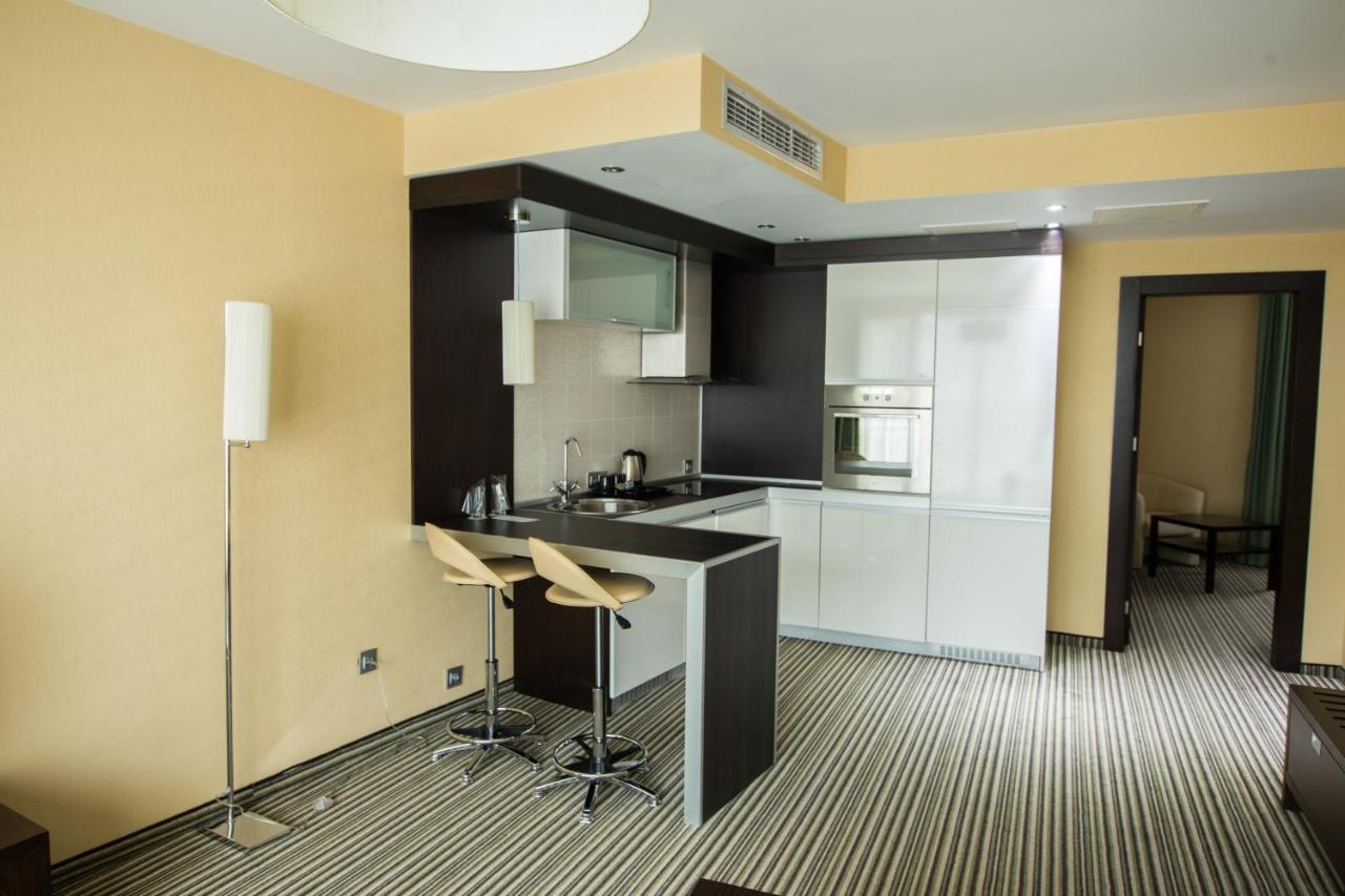 Best Western Plus Olives City Hotel - Free Parking photo