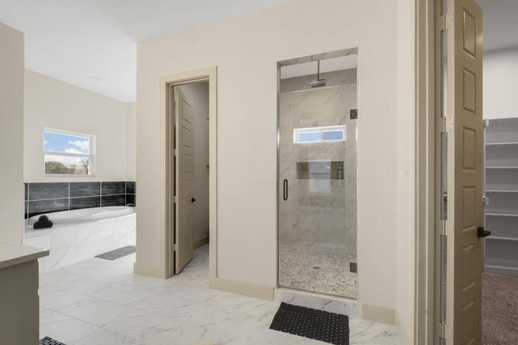 Trinity Suites Downtown Dallas — photo 9