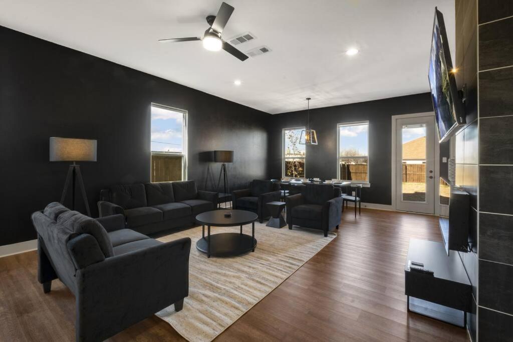 Trinity Suites Downtown Dallas — photo 22