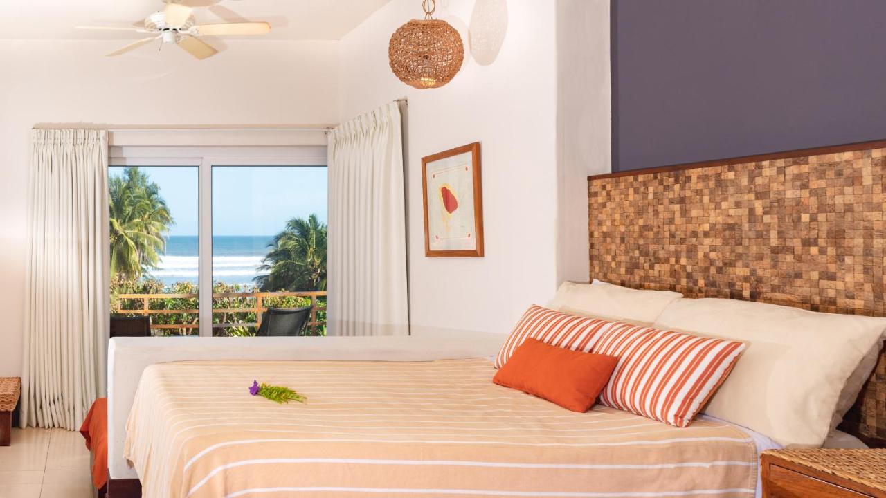 Las Flores Hotel — photo 8