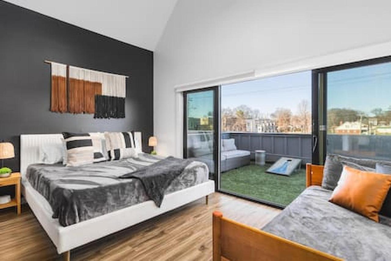 Gorgeous East Nashville House with Rooftop Patio, Garage, 9 Beds, 3 Miles to Downtown - 4