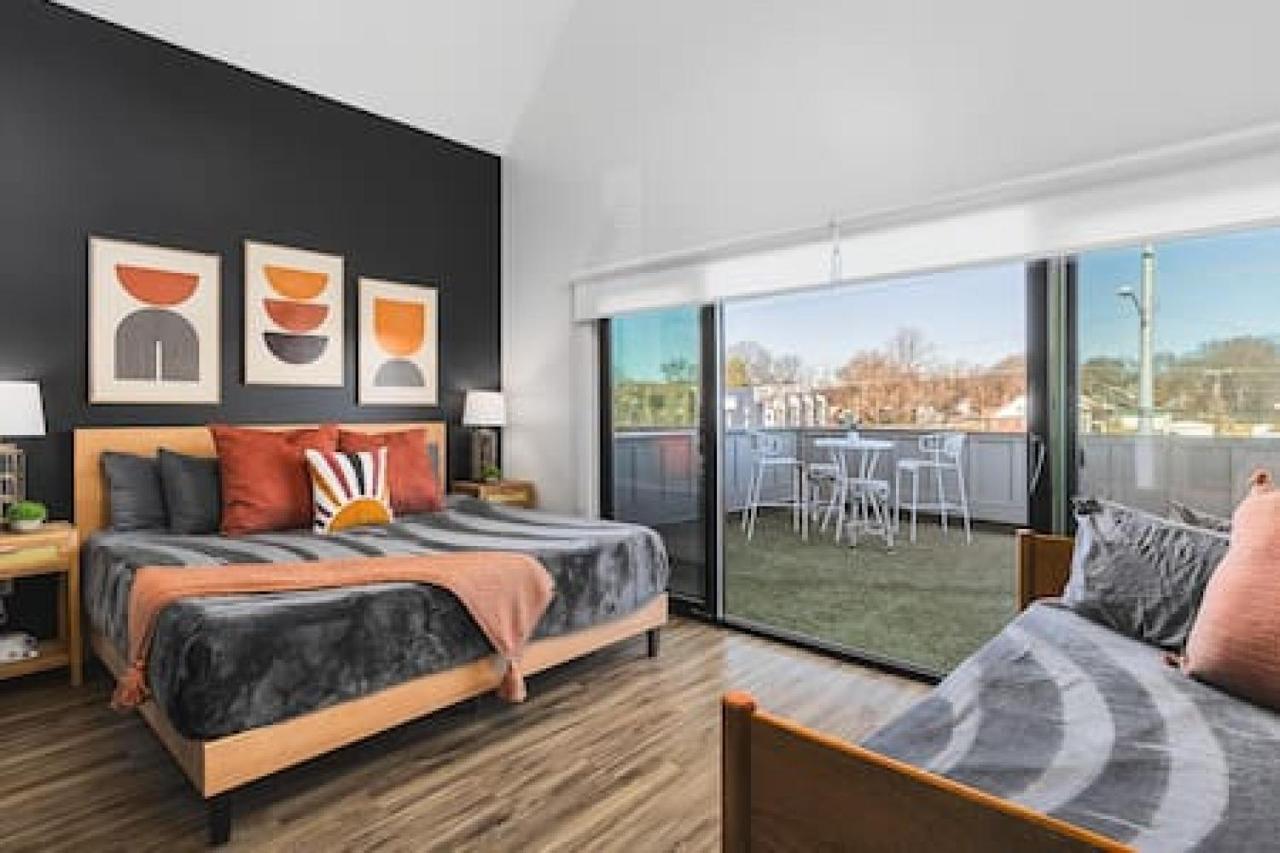 3 Miles to Broadway -Garage, Patio, Walk to Shops - 4