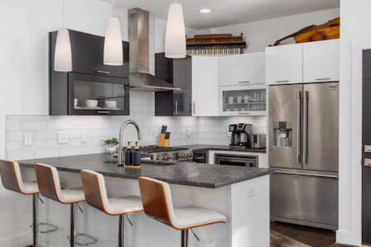 In the Heart of 12 South & Belmont, 3 miles to Downtown - 2