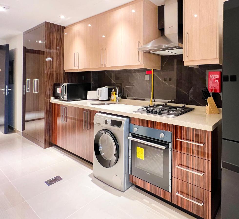 Modern Studio, Canal View, Elite Downtown, Dubai - 13AB06 - 5