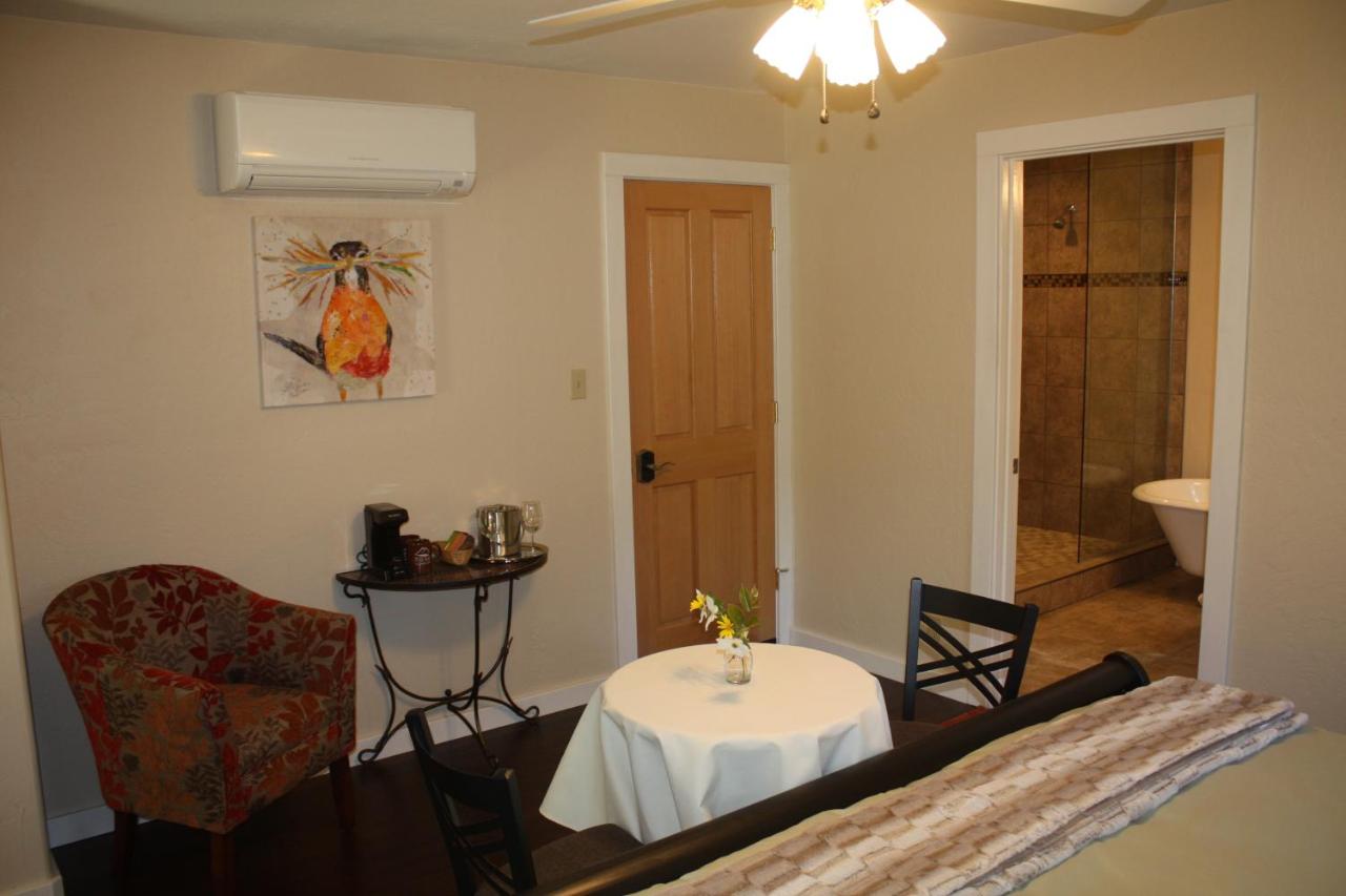 The Inn at Shasta Lake — photo 20