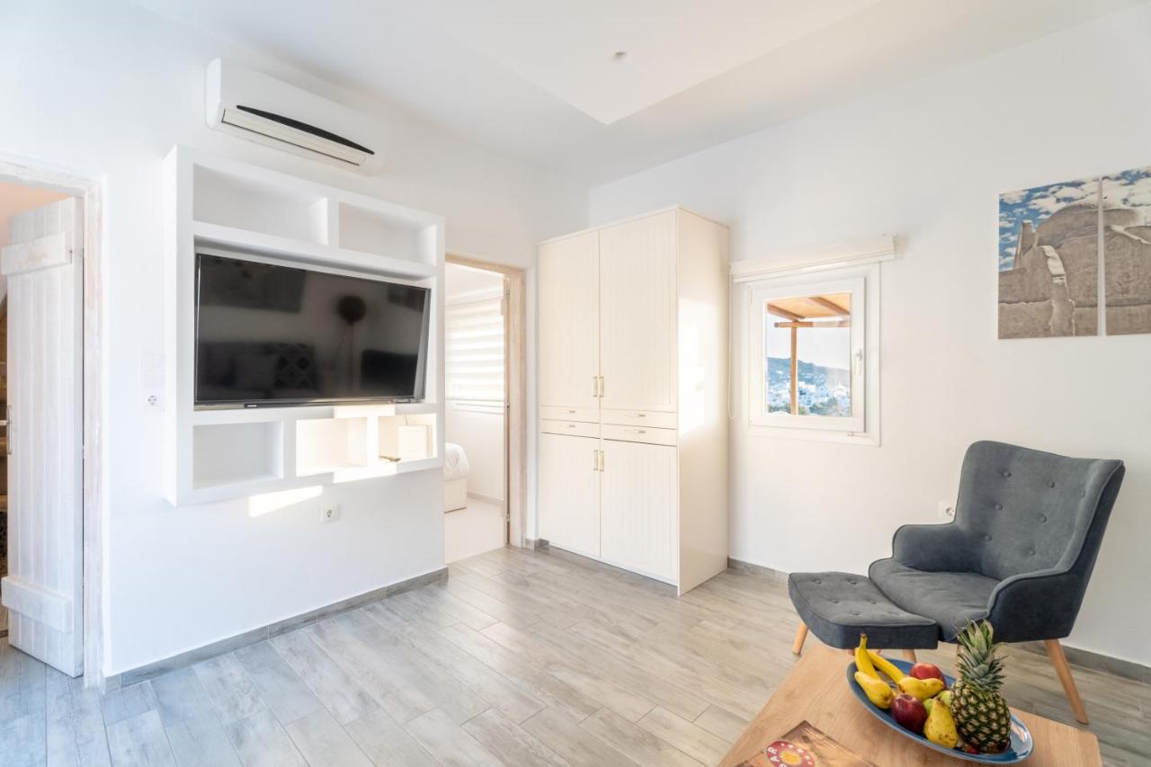 White House by Blue Waters Mykonos - 5