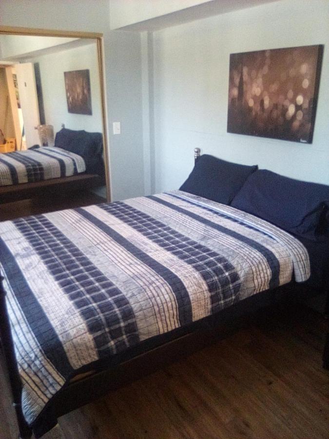 Robertson's Place Like Home - 2