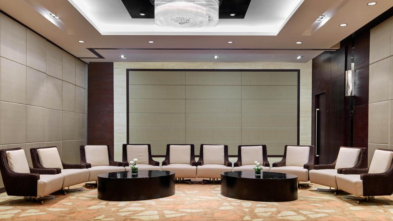 InterContinental Beijing Beichen, an IHG Hotel photo