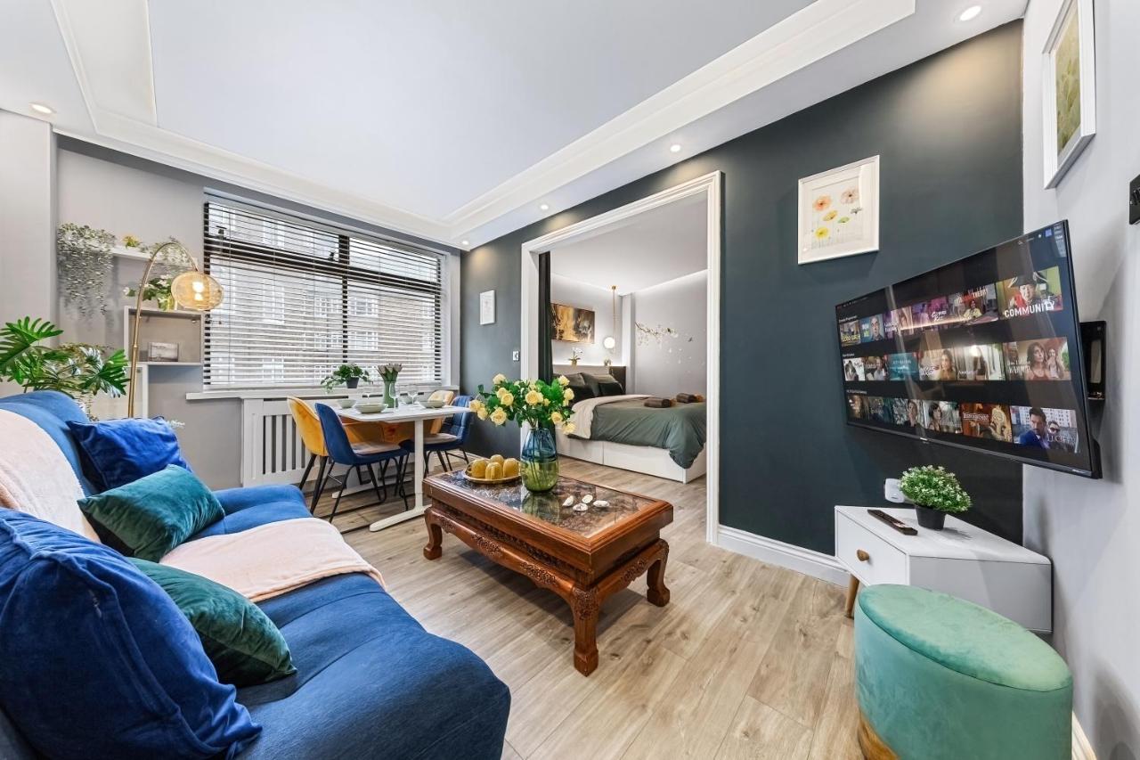 Stylish, Fully Equipped Central Apartment beside Hyde Park - 5