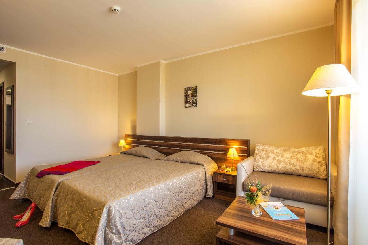 Hotel Laguna Park & Aqua Club - All Inclusive photo