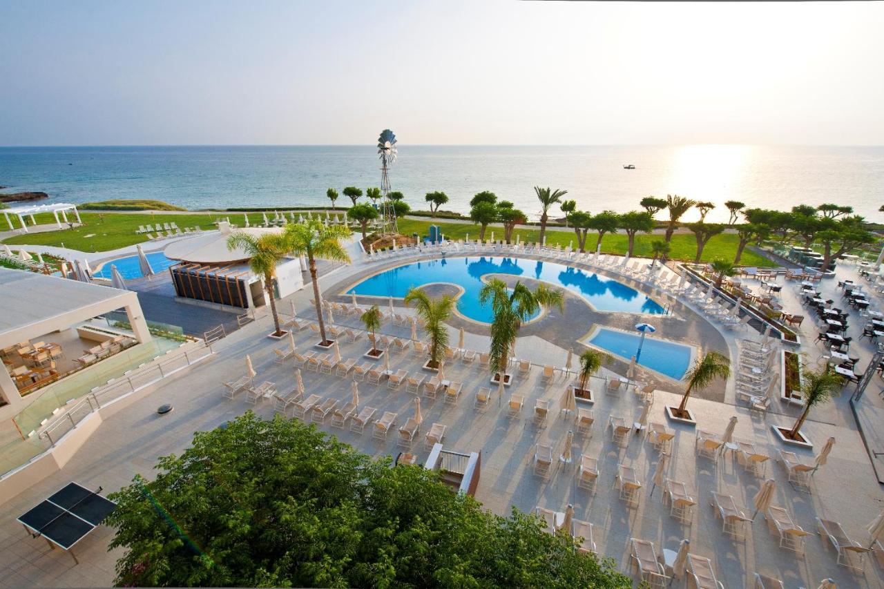 Pernera Beach Hotel photo